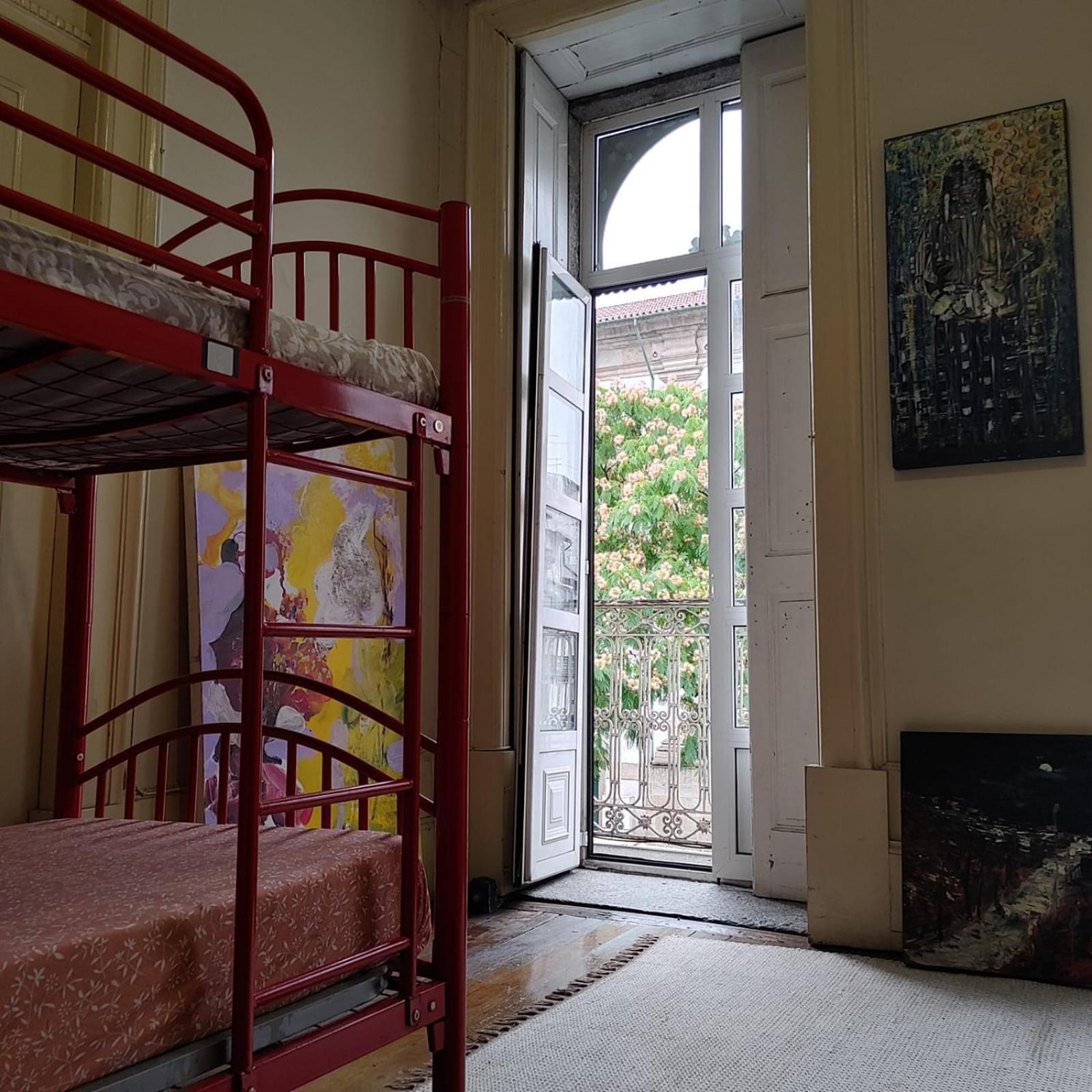Dans L'Atelier Hostel Unidade Porta Nova Braga Eksteriør bilde